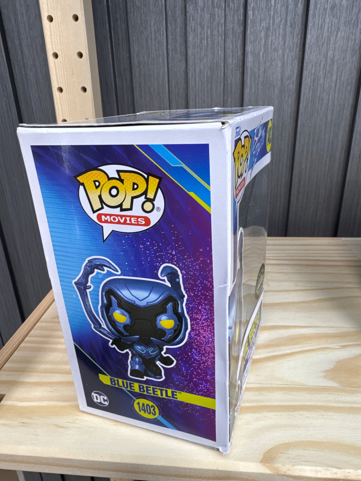 PRE LOVED Funko Pop! DC #1403 Blue Beetle CHASE!