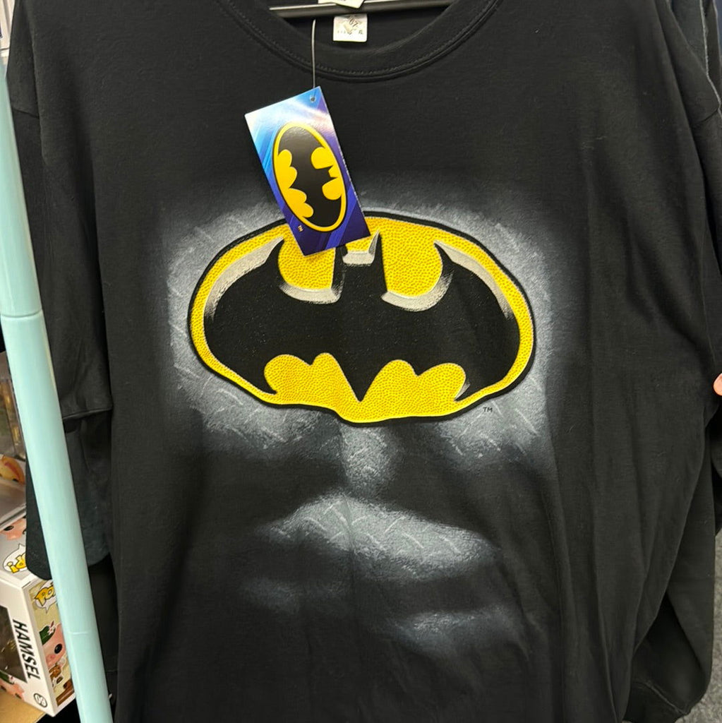 Batman T-shirt with armour look - The Geek In Me