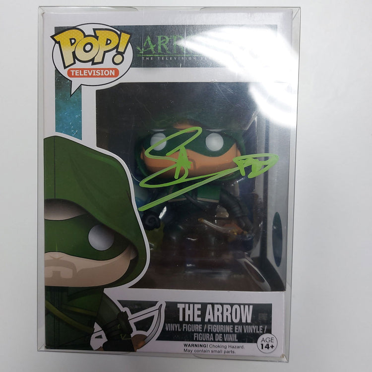 Funko Pop! DC Green Arrow - Signed By Stephen Amell - The Geek In Me