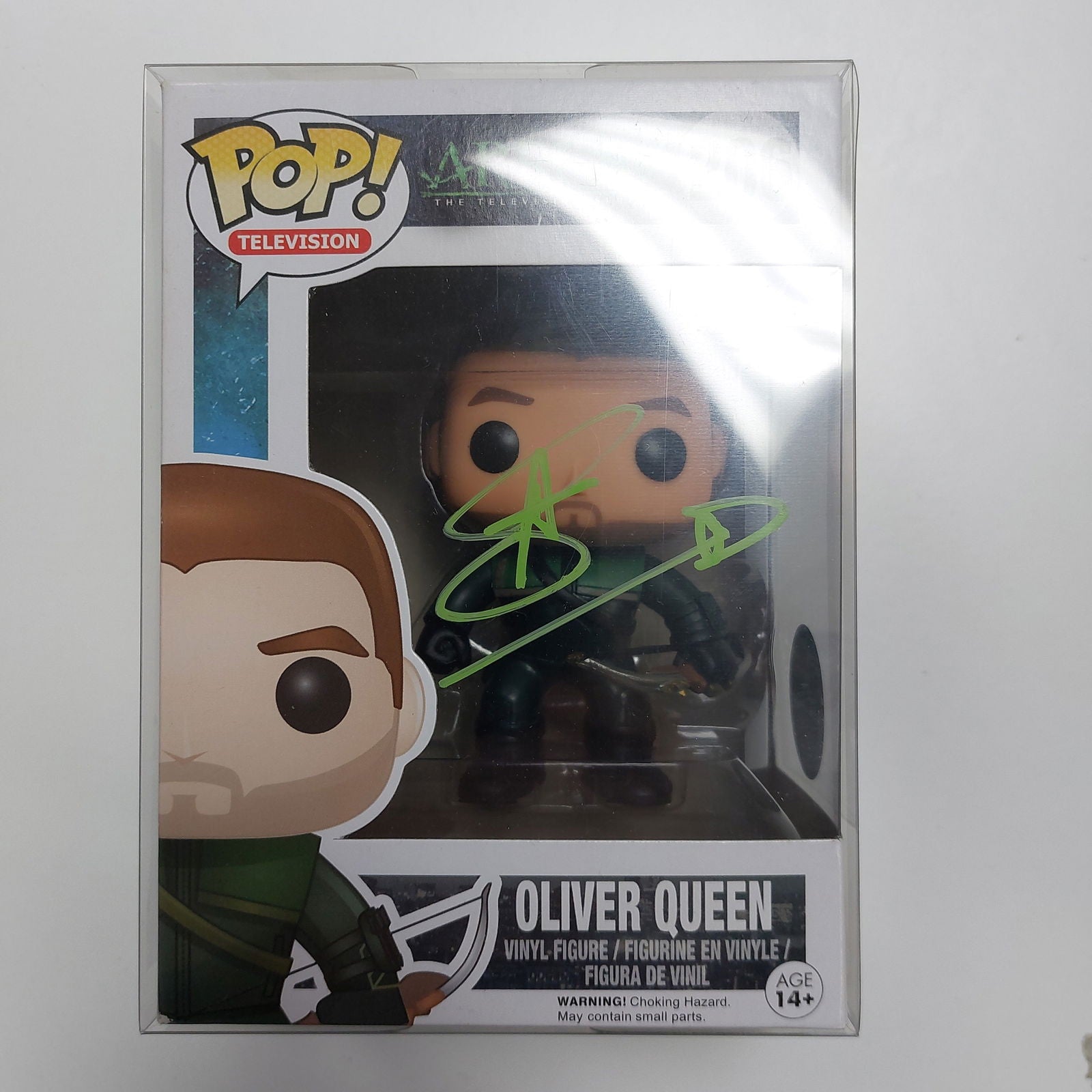 Funko Pop Dc Oliver Queen Signed by Stephen Amell Green Arrow