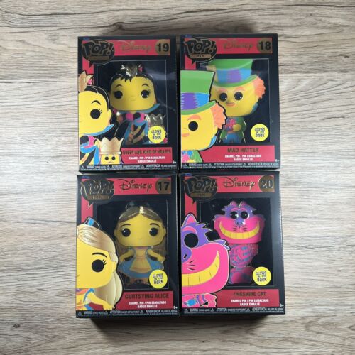 Funko Pop! Enamel Pin Blacklight Disney Set Alice in Wonderland - The Geek In Me