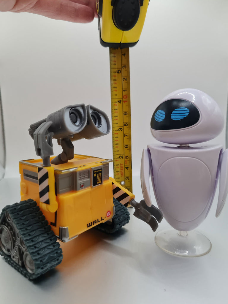 Pre-Loved Wall-e and Eve Poseable Figures - Kelly's Corner - The Geek In Me