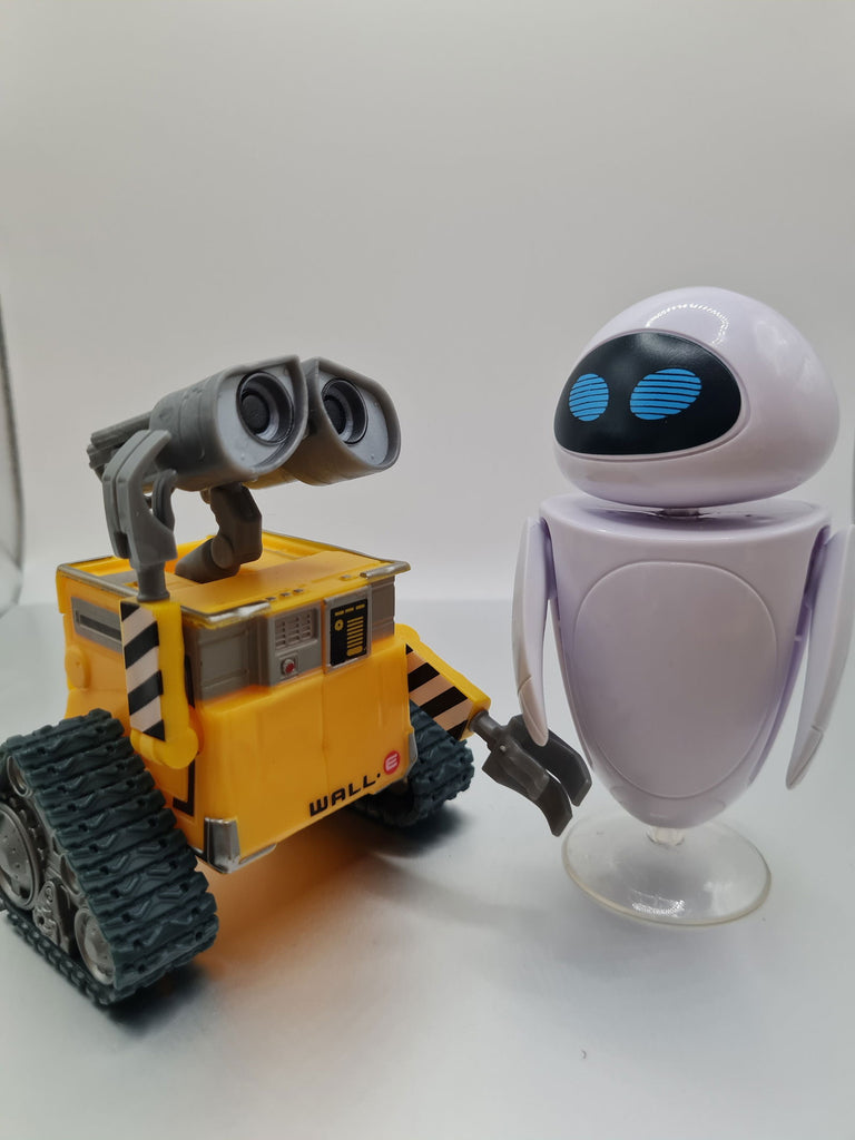 Pre-Loved Wall-e and Eve Poseable Figures - Kelly's Corner - The Geek In Me