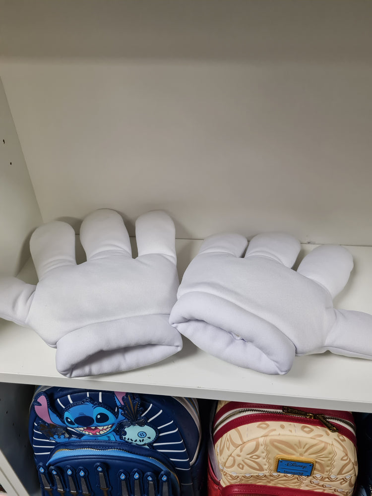 Disney Parks Mickey Mouse Hands, Preloved. Kelly's Corner.